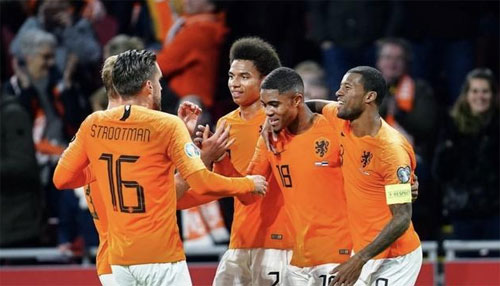 并为赛季得 并为赛季得