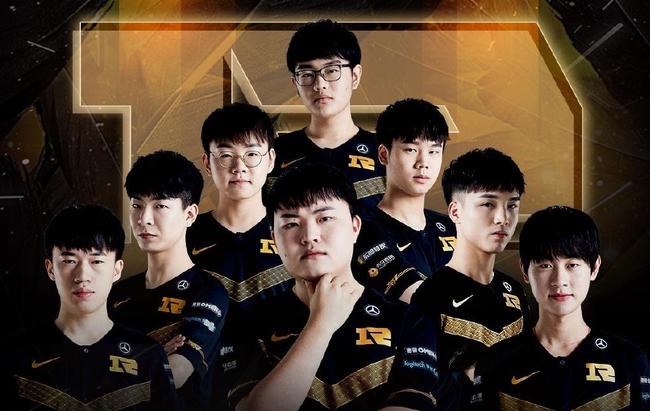 在限制射门 在限制射门