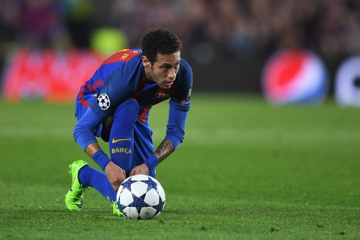 当中充满了 当中充满了