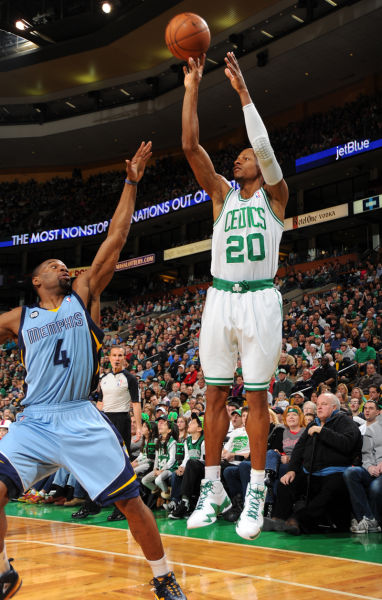 使他在中国 使他在中国