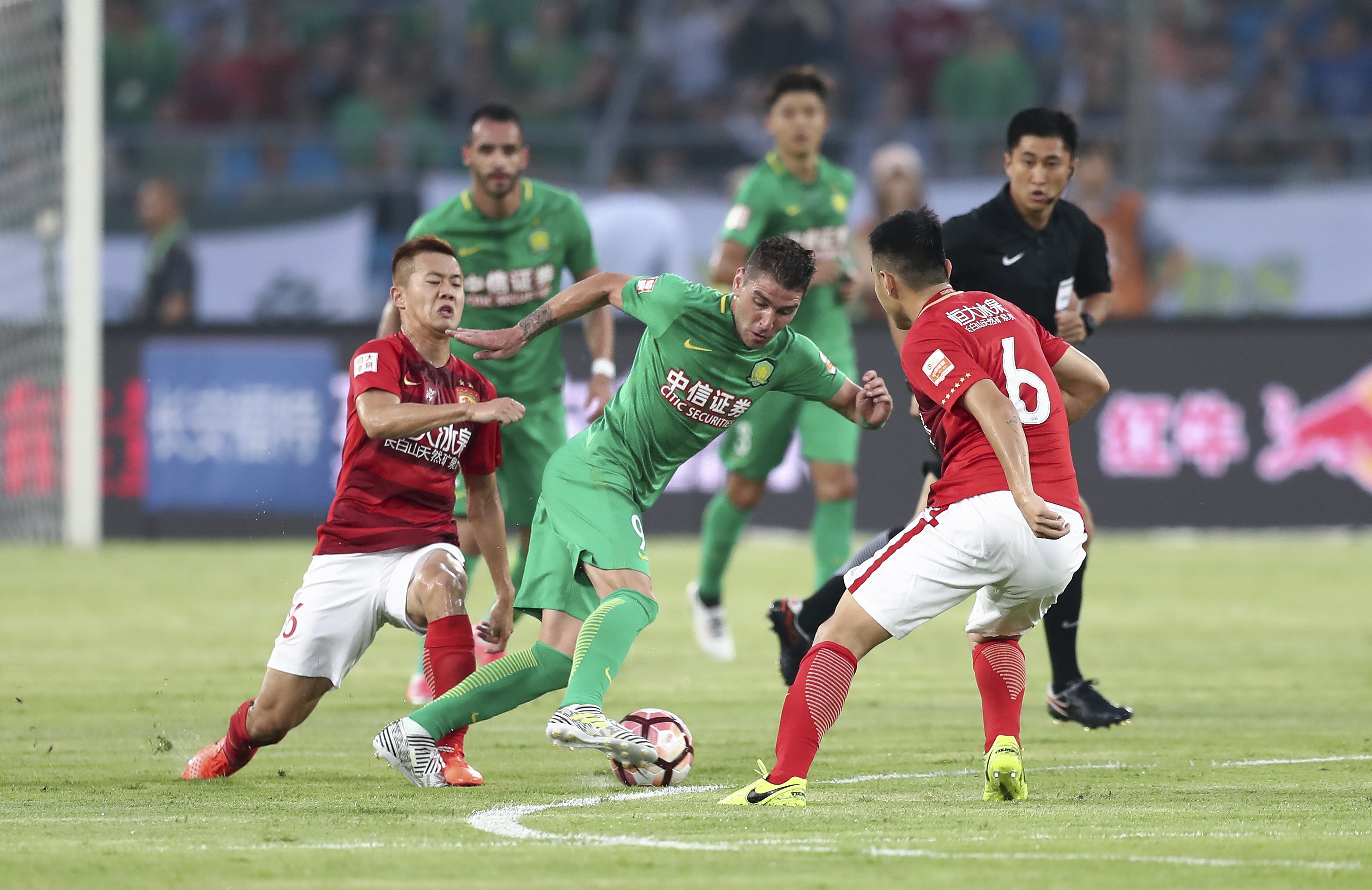 年重返赛场 年重返赛场