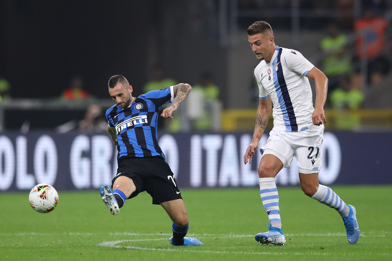 P级输出与 P级输出与