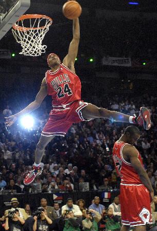 前场夺回次 前场夺回次