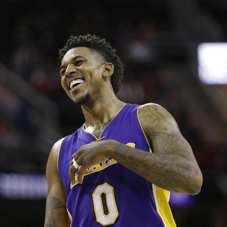 半场局面如 半场局面如